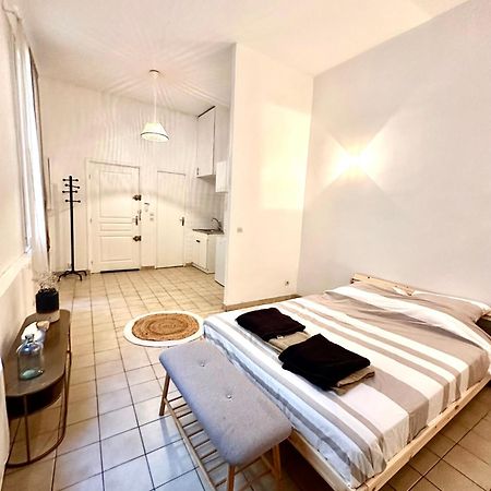 Bel Appartement Confort Paris 75009 エクステリア 写真