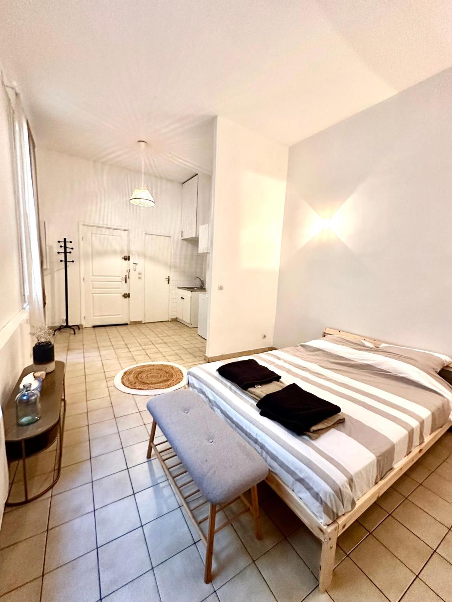 Bel Appartement Confort Paris 75009 エクステリア 写真